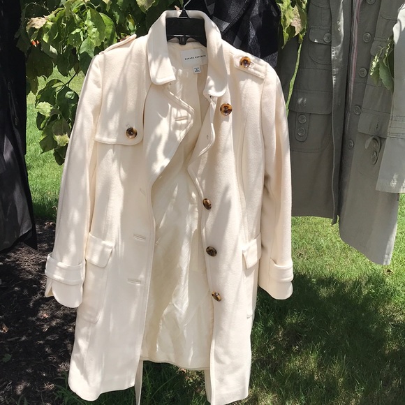 Banana Republic Jackets & Blazers - Banana republic coat Banana Republic Jackets & Blazers - Banana republic coat